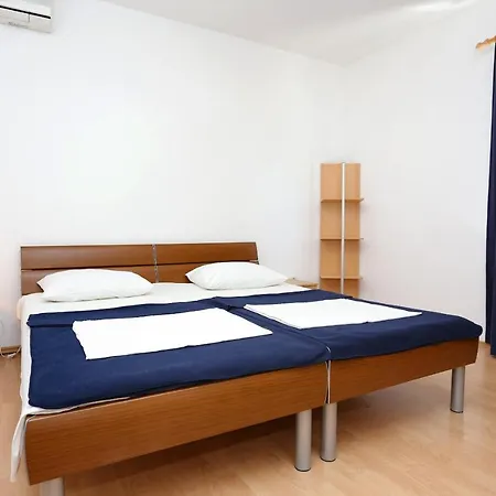 10102c Apartment
