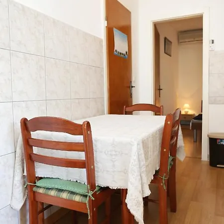 10102c Apartman Orebić
